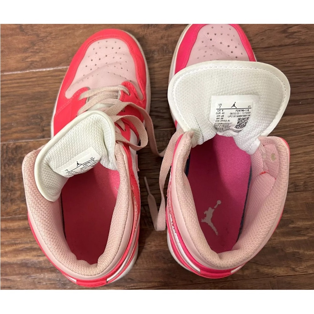 Nike Air Jordan‎ 1 Mid Fierce Pink size 7 Barbie Sneakers shoes - Picture 13 of 15